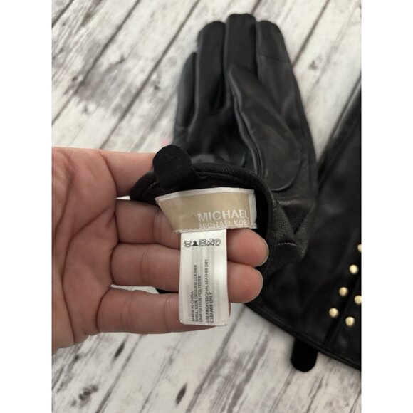 Michael Kors MICHAEL Women's Astor Studded Leather Tech Gloves Black Gold Medium - Picture 4 of 9